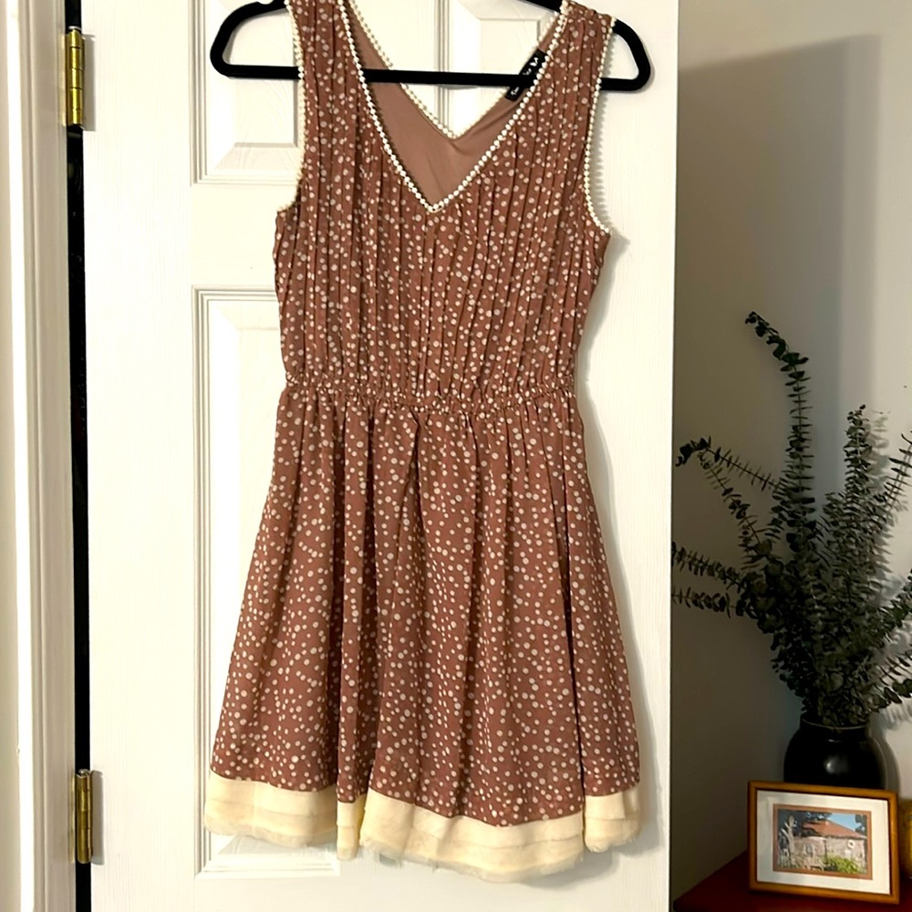 Polka dot lined midi dress
